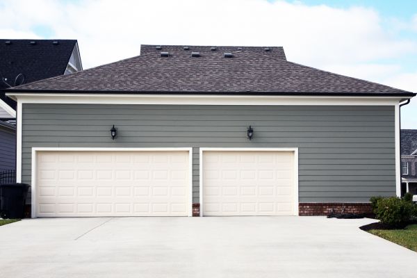 Cement Driveway Repair in Elgin