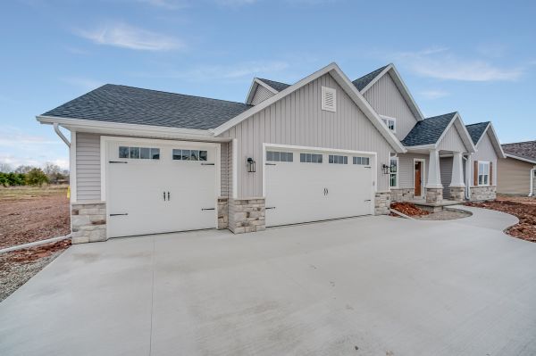 Driveway Restoration in Elgin