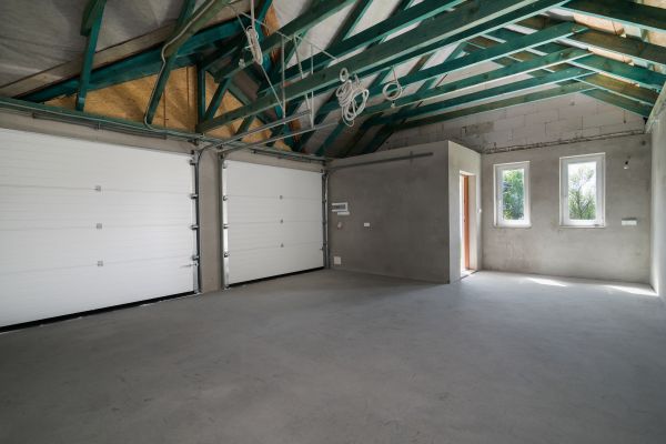 Garage Floor Concrete Repair in Elgin
