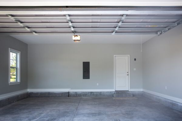 Garage Concrete Repair in Elgin