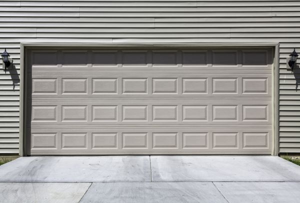 Garage Entrance Repair in Elgin
